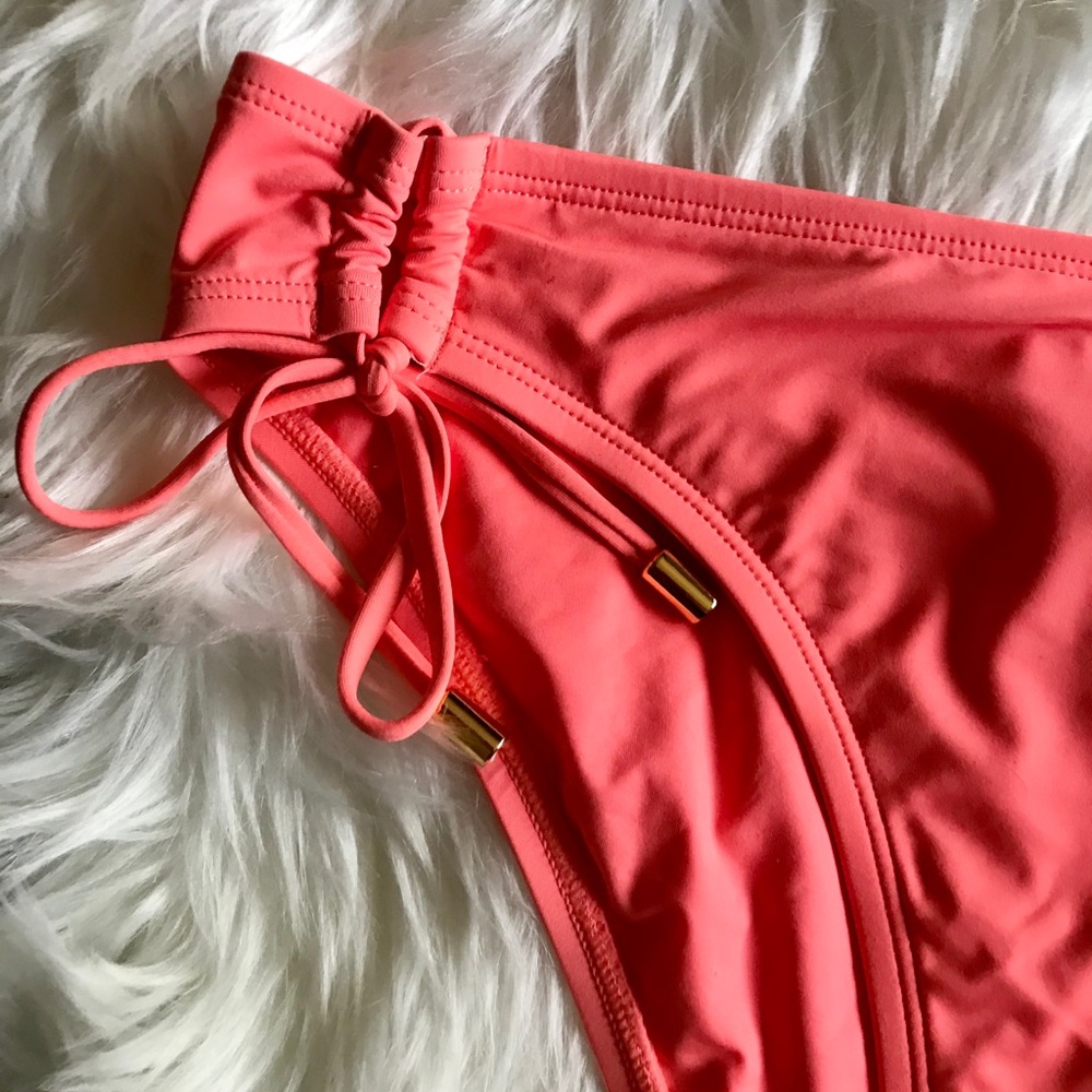 LA BLANCA BIKINI SET - Picture 7 of 8